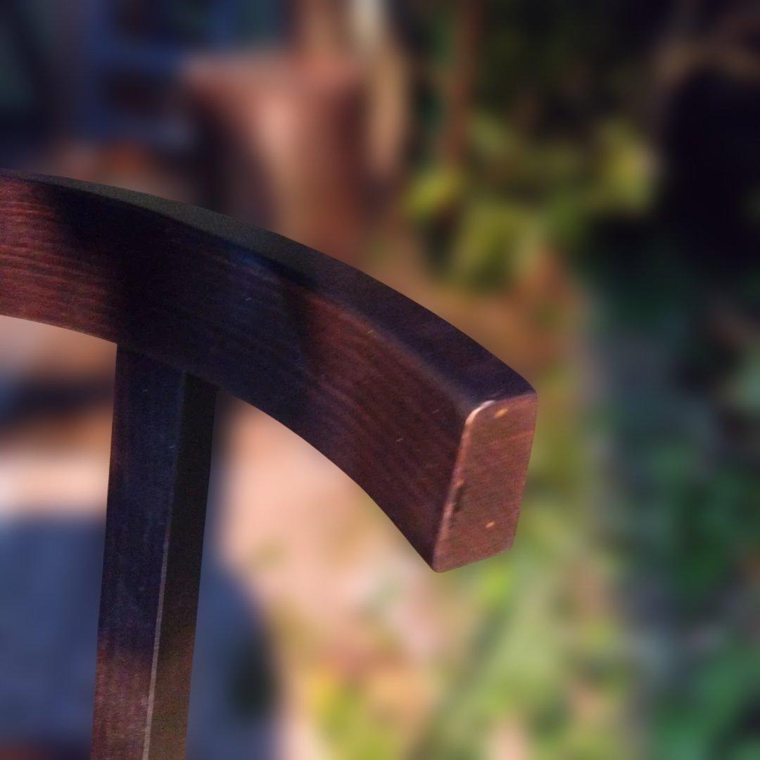 2脚セット　TON ダークブラウン 木製 椅子 アーチ型背もたれ