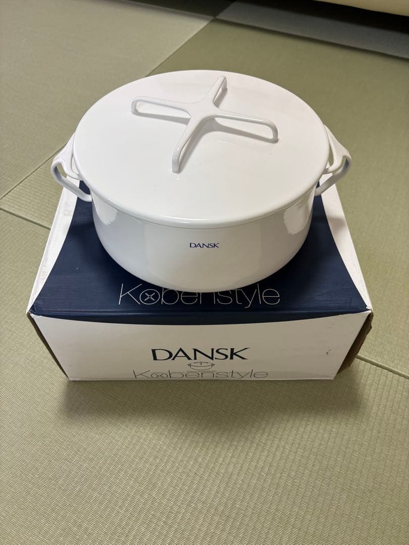 【新品未使用】DANSK ホーロー鍋 26cm 6Qt