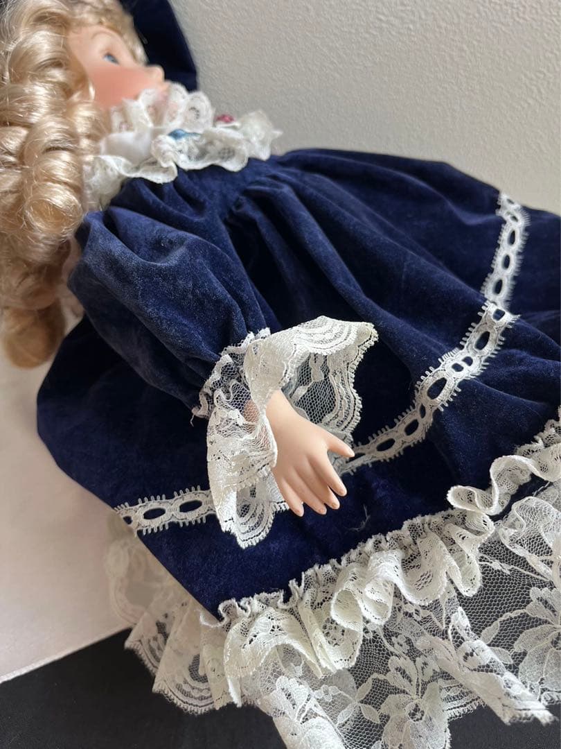 アンティークヴィンテージ 人形 ビスクドール 陶器 高さ30㎝ 中古