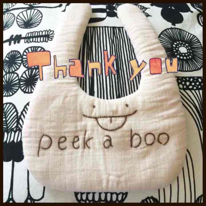 再販可能＊ふかふか刺繍スタイ✳︎peek a boo✳︎