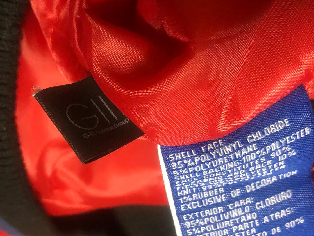 セール中！フィラデルフィア・フィリーズ スタジアムジャケット