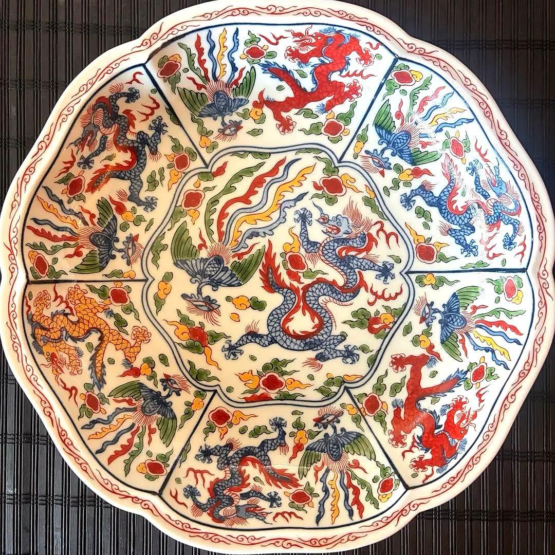 【未使用保管品】【弥左衛門窯】【古伊万里】染錦輪花盛鉢 龍 鳳凰紋 大皿