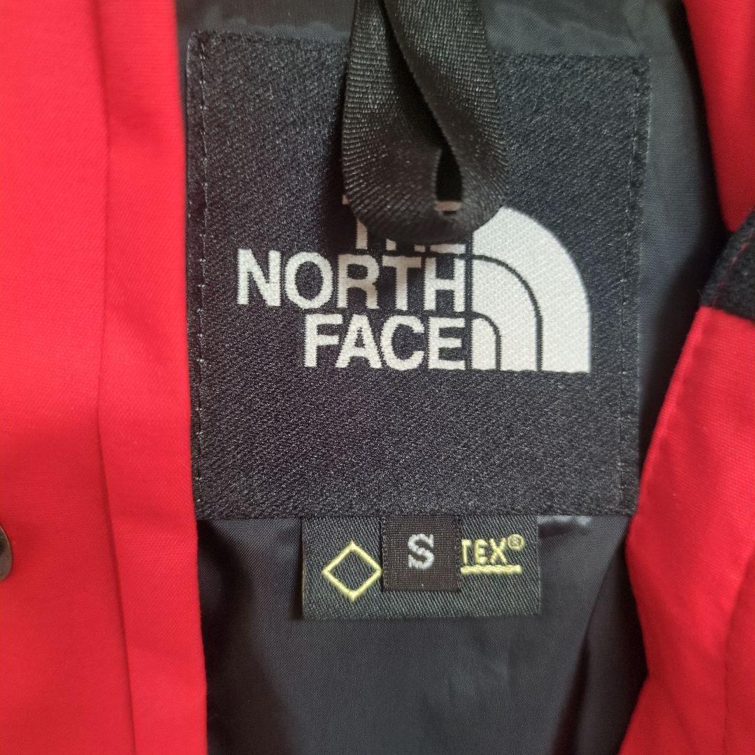 【値下げ！】THE NORTH FACE マウンテンライトジャケット 赤黒
