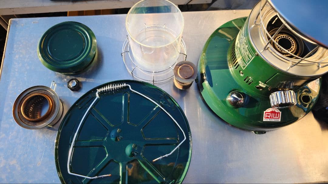 極上品 トヨトミ レインボー ストーブ グリーン ランタン調 灯油