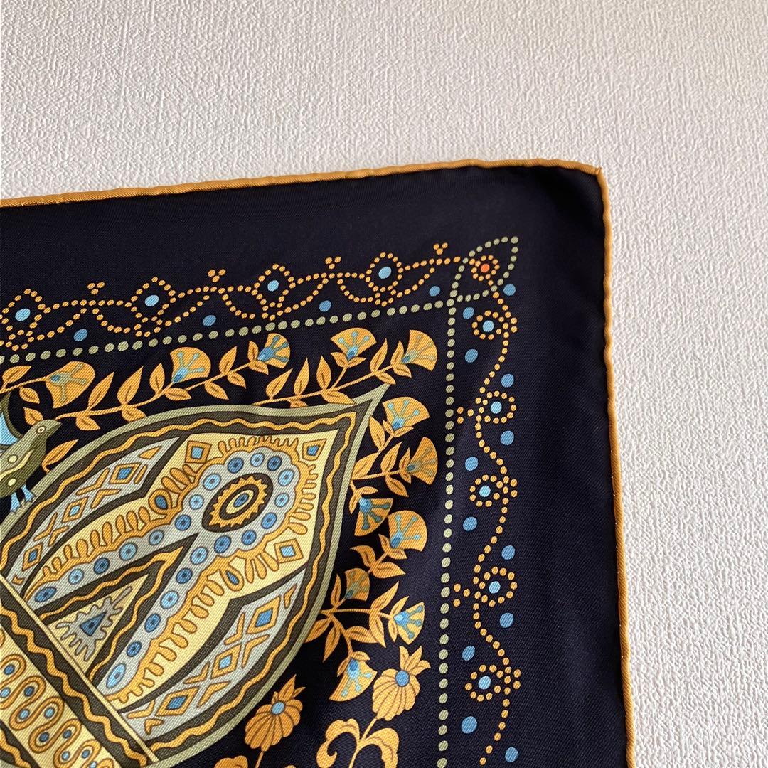 美品　エルメス　HERMES スカーフ　90 カレ生命の木　 シルク　フランス