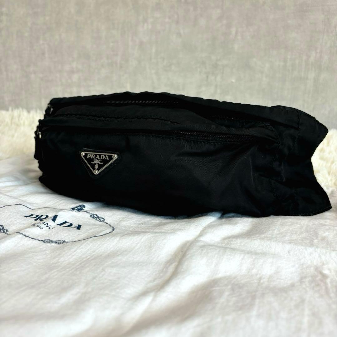 PRADA プラダ　三角ロゴプレート ポコノ ナイロン ボディバッグ