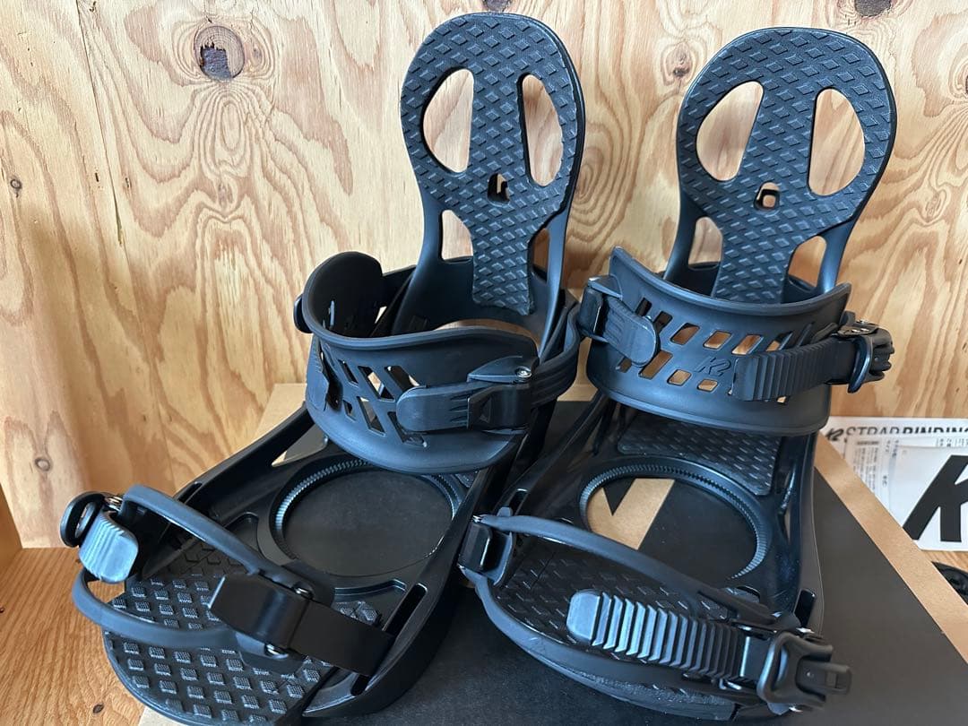スノーボードビンディング　ブラック