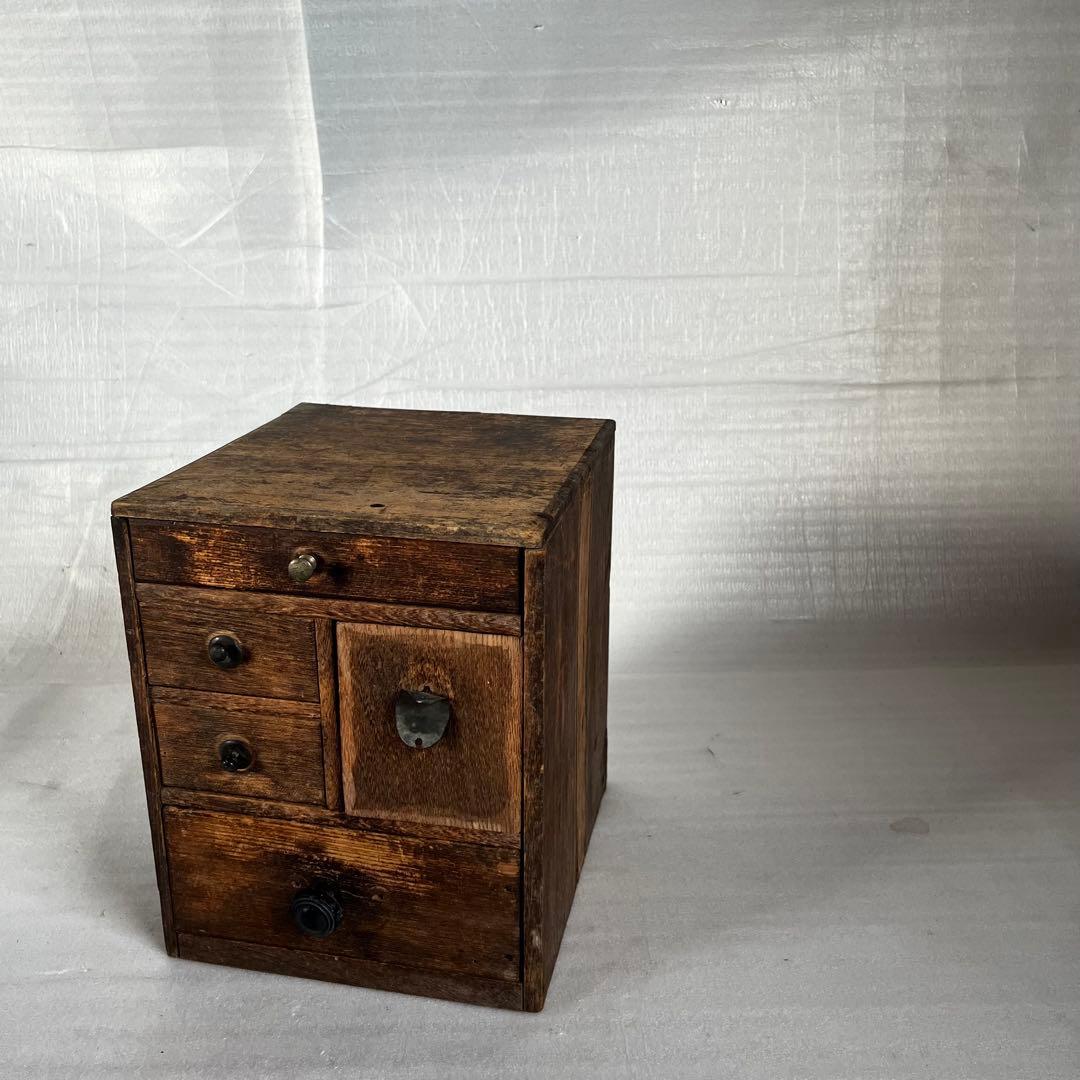 アンティーク　小物収納　天然木　小さくミニマルでカワイイ！　古道具　JAPAN