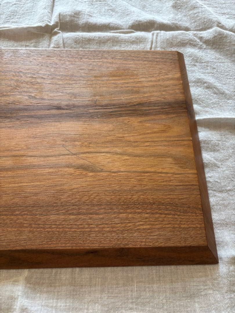 加賀雅之　彫り盆　クルミ