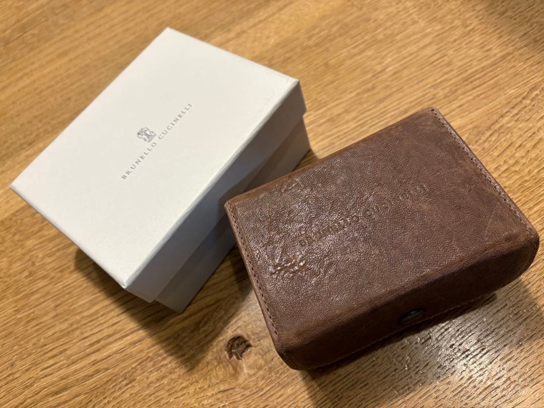 ブルネロクチネリ×スカトラ・デル・テンポの高級腕時計ケース