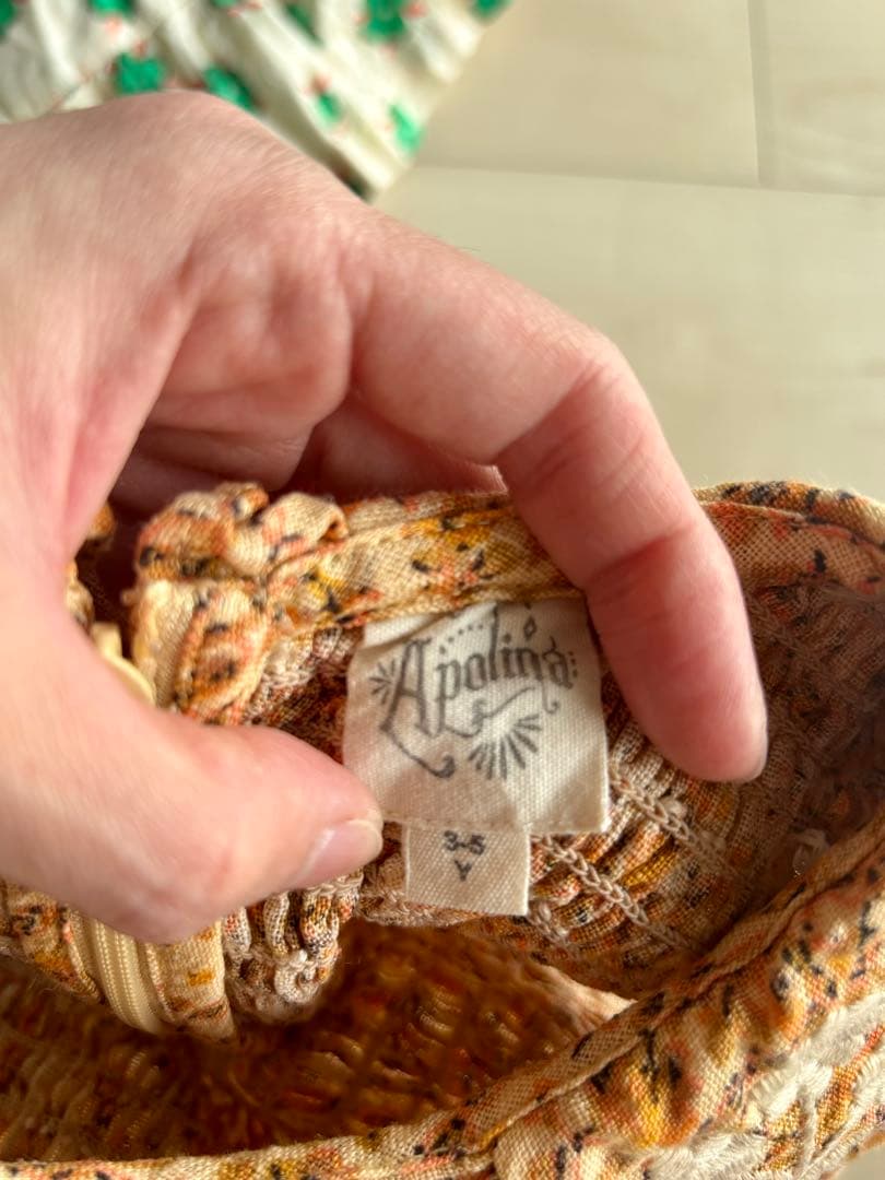 Apalina 花柄ノースリーブワンピース 3-5Y