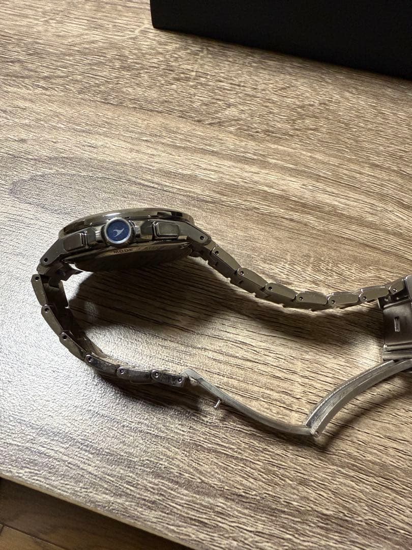 カシオ電波ソーラー腕時計OCEANUS OCW-T1000