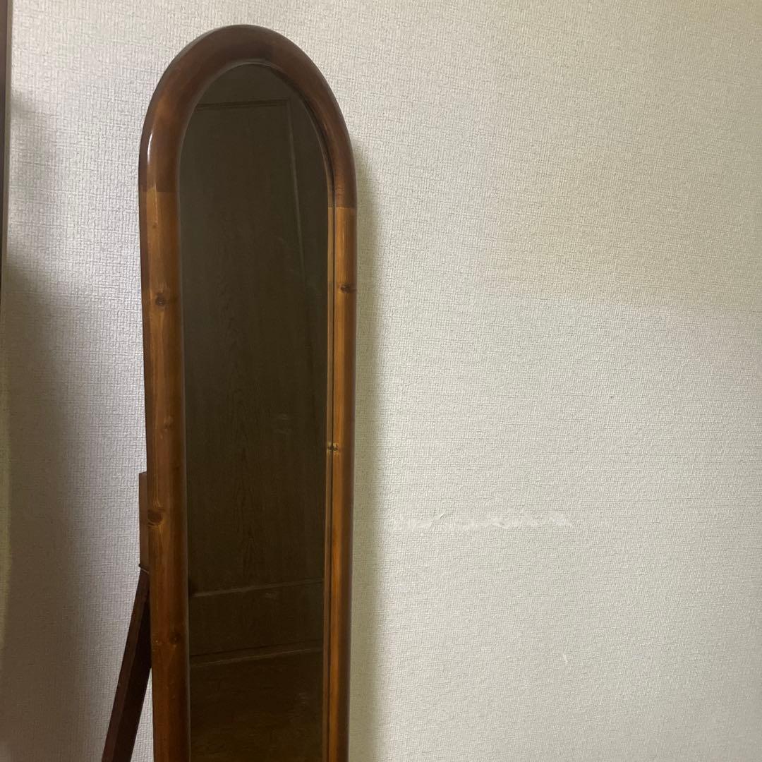 木製オーバルスタンドミラー
