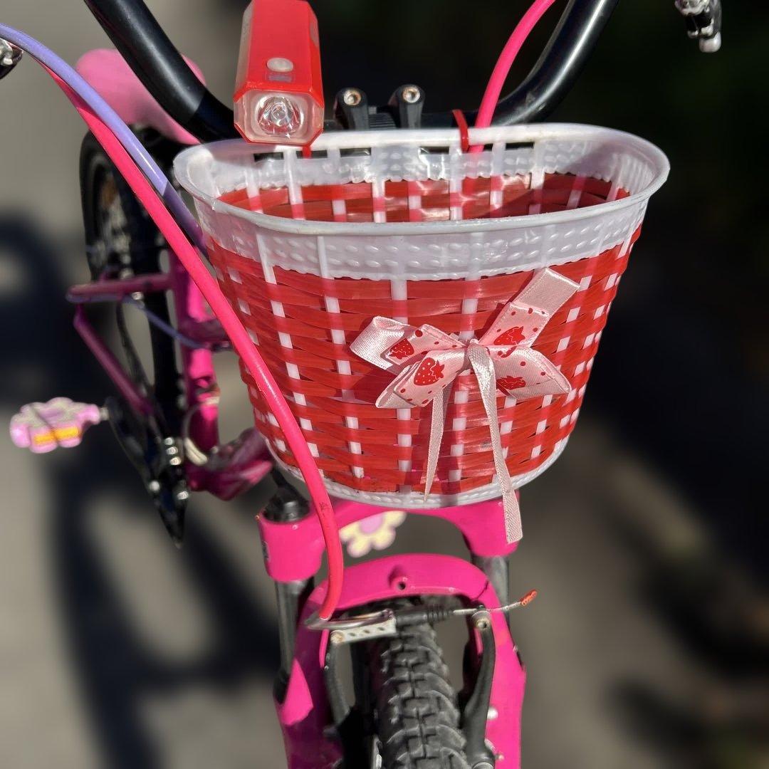 Specialized Hotrock キッズ自転車 ピンク　20インチ屋内保管