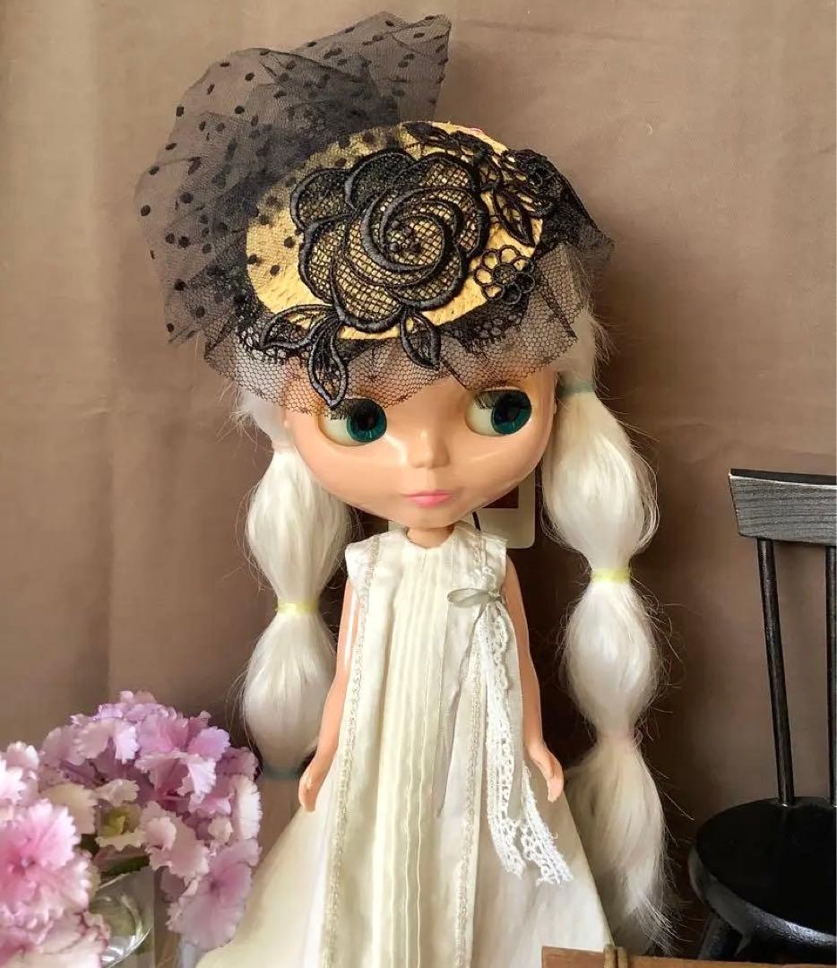 ドールアウトフィット　ブライス位サイズ　帽子　ヘッドドレス　80