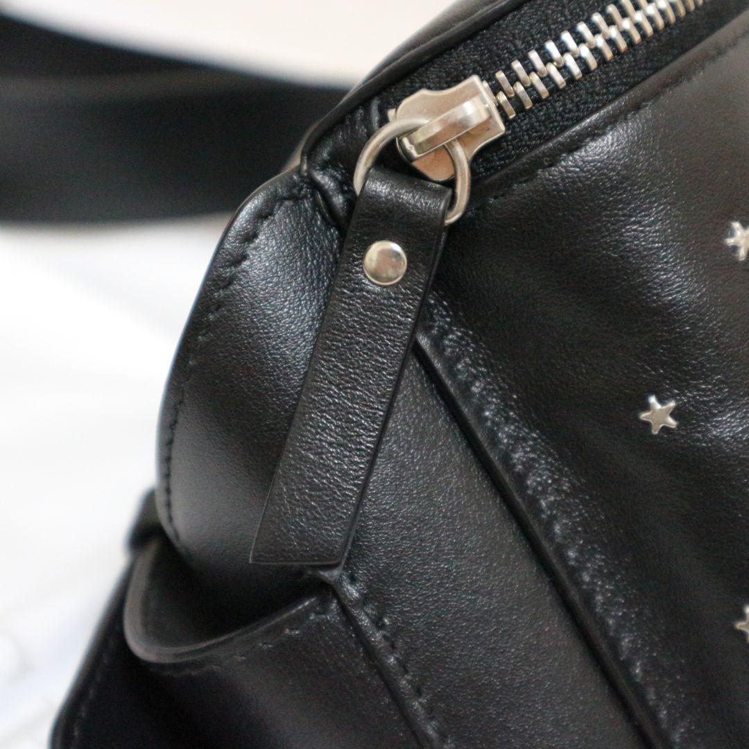 【美品】JIMMY CHOO ジミーチュウ ブラック レザー ボディバッグ