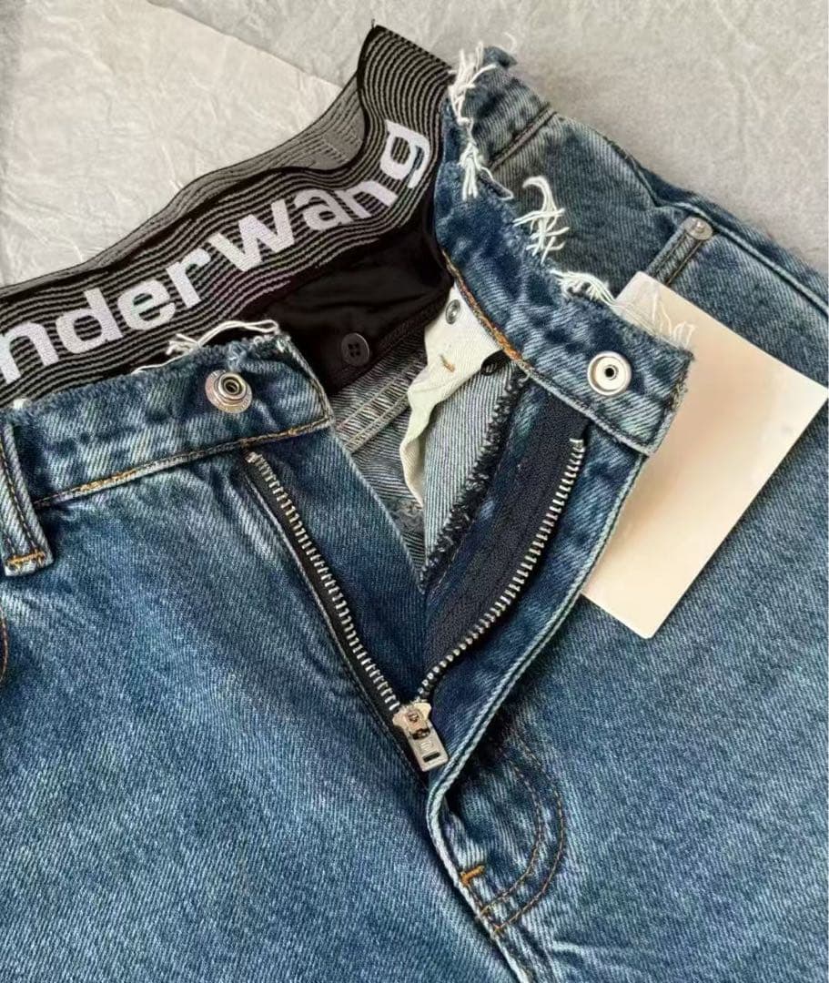 るみ♡3日まで発送不可 　alexander wang ジーンズ