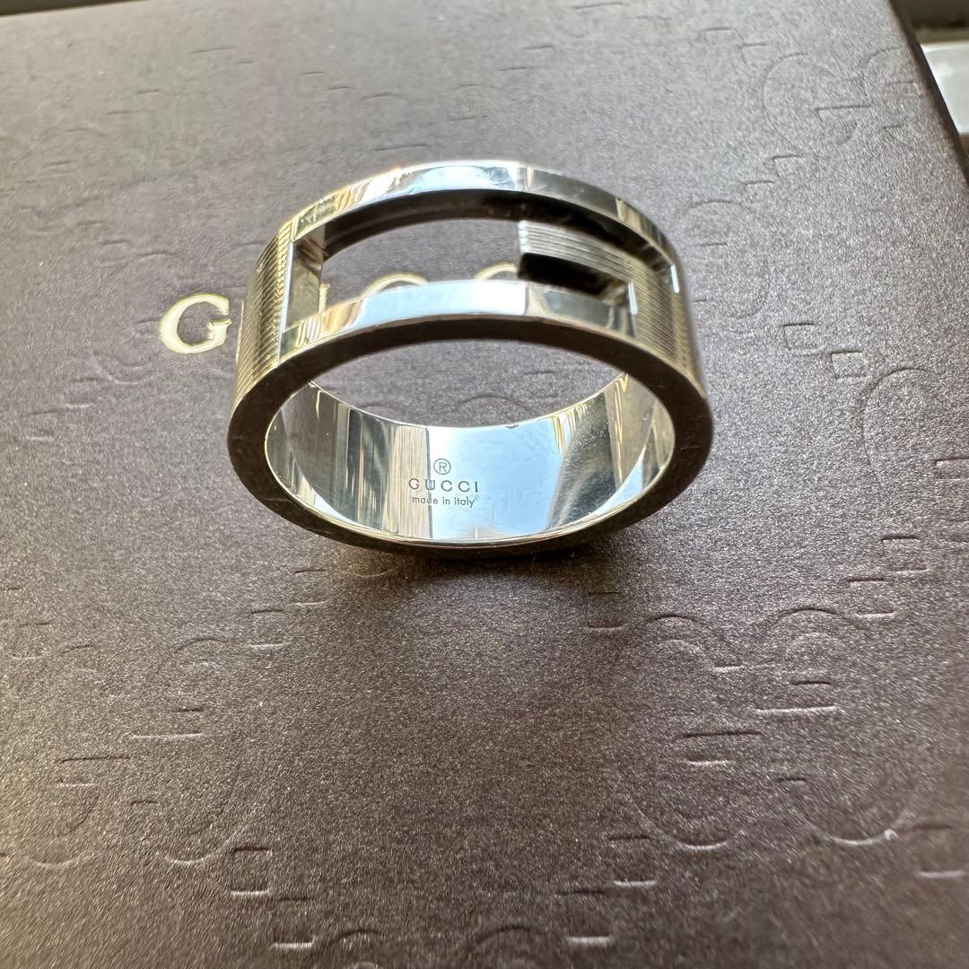 GUCCI シルバーリング 箱付