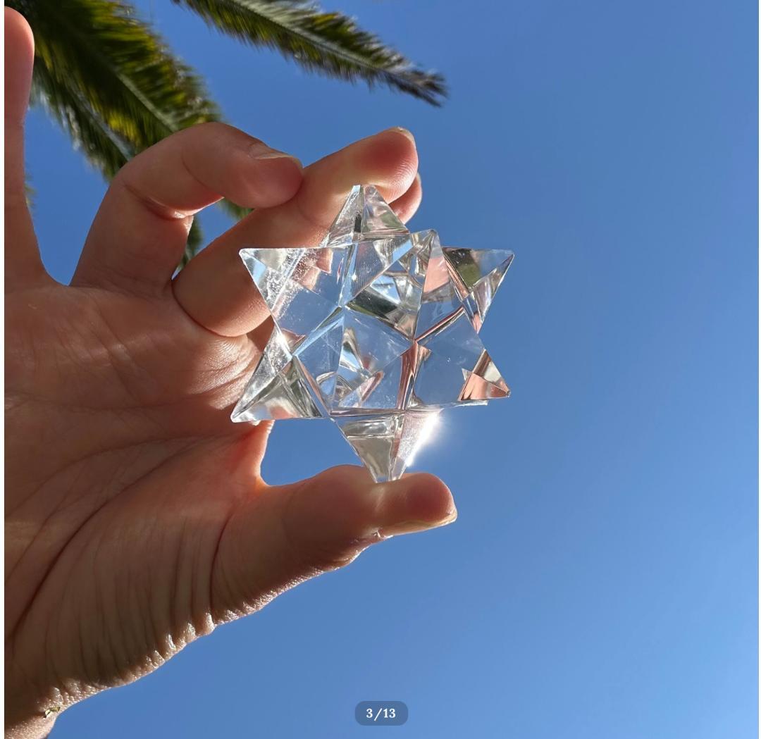 ガネーシュヒマール産【水晶】アステロイド マカバ スター 中 最高品質