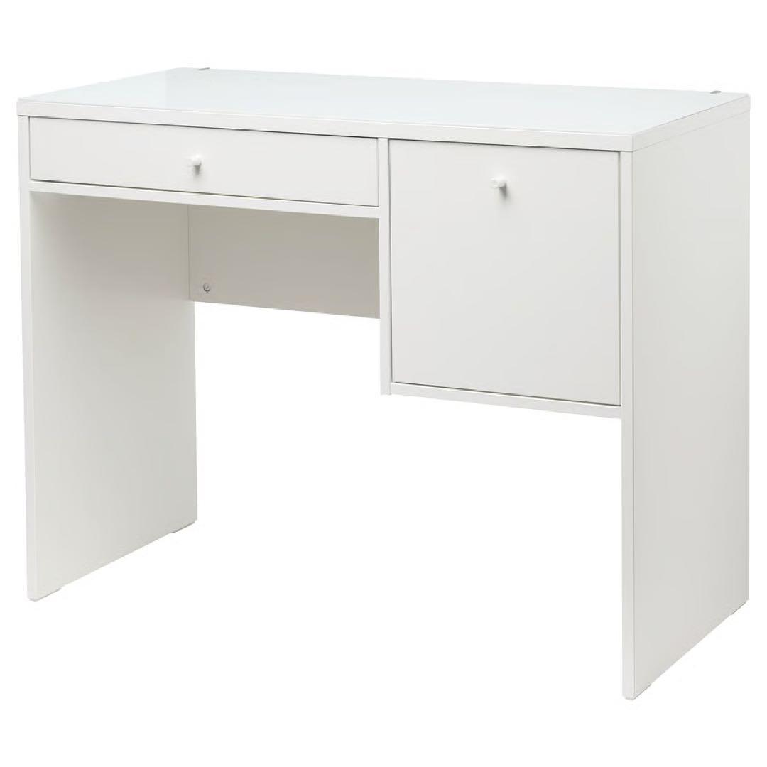 IKEA ドレッサー LED照明付き
