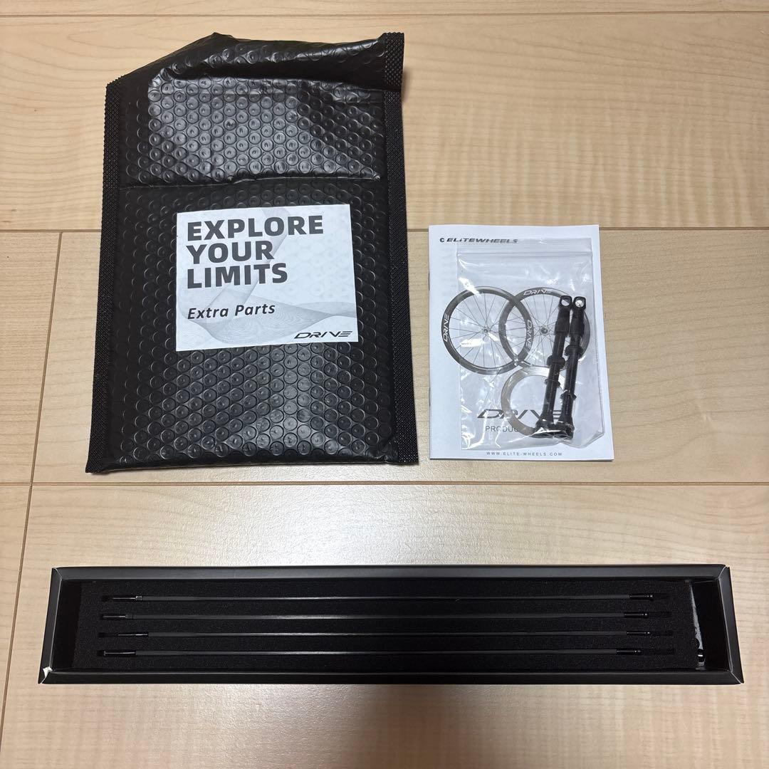ELITEWHEELS DRIVE 45Dカーボンホイール