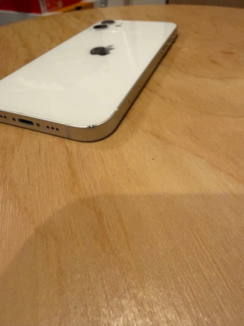 iPhone12 64GB SIMロックなし