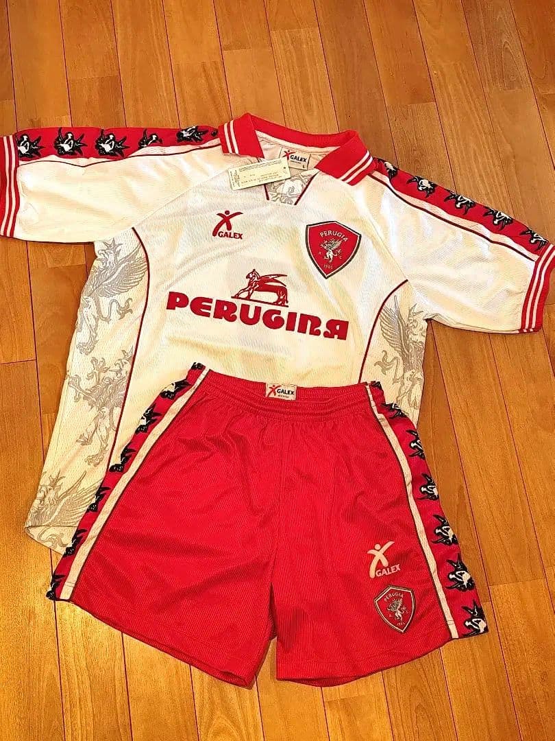 ペルージャ②　セリエＡ　イタリア　中田　日本代表　上下セット