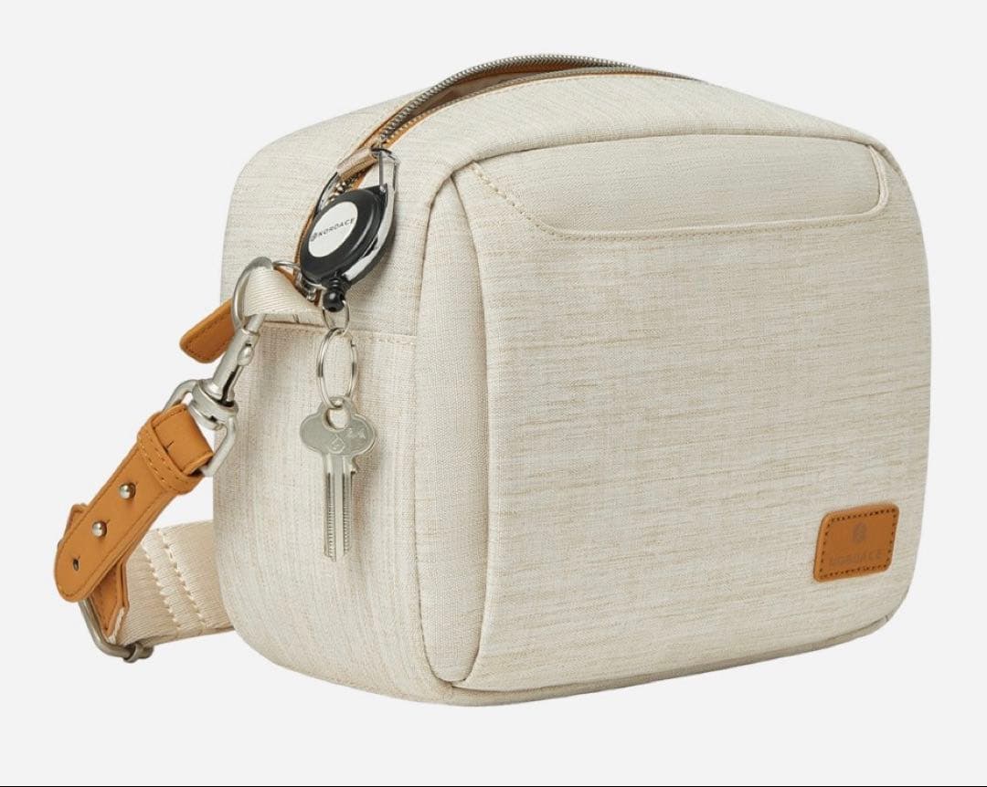 NORDACE オールブラック ボディバッグ