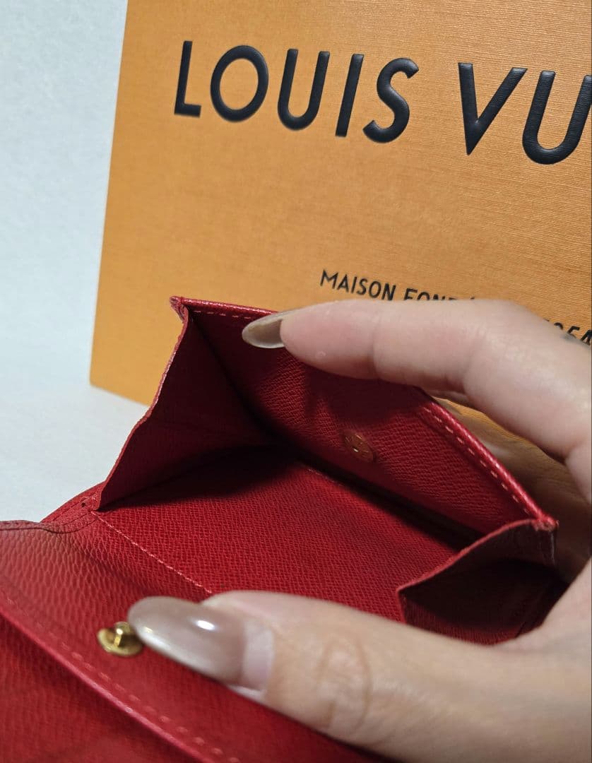 新品同様☆LOUIS VUITTON ルイヴィトン エピ 二つ折り財布 レッド