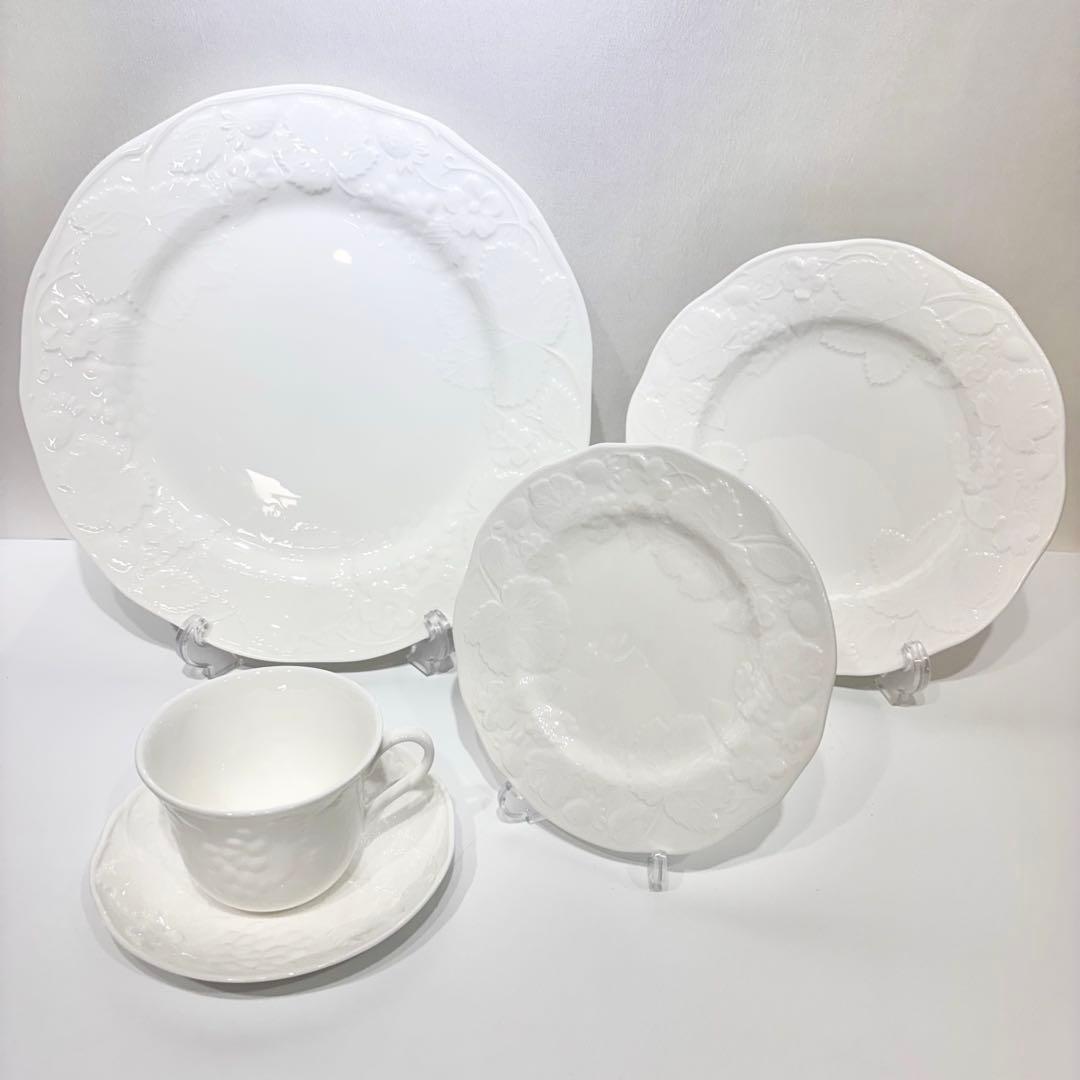 希少！新品・未使用・廃盤品！ウェッジウッド ストロベリーバイン 黒壺 10点