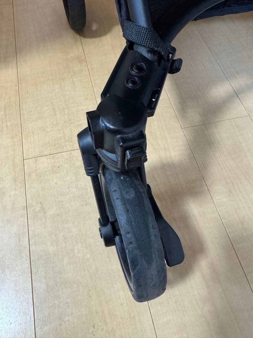 pigeon ランフィエアリー グレーベビーカー