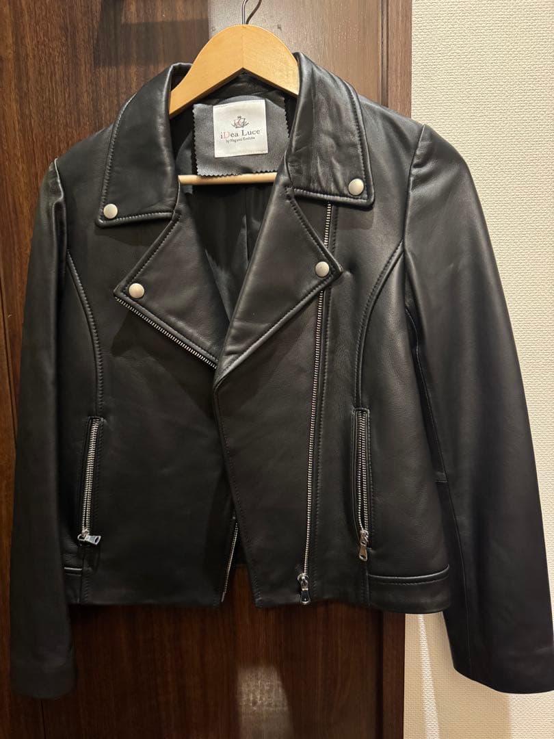 イデアルーチェ　ラムレザーライダースジャケット