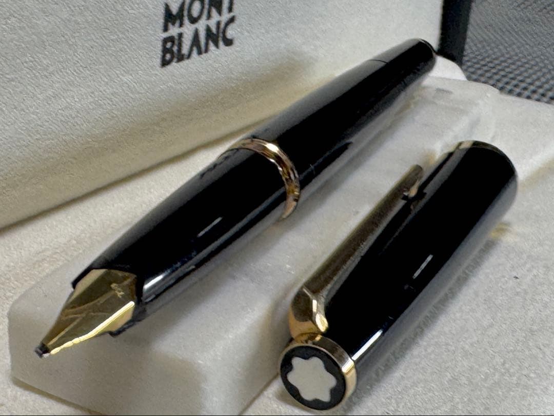 【極美品】モンブラン NO 121 万年筆 ペン先18K ブラック 太字