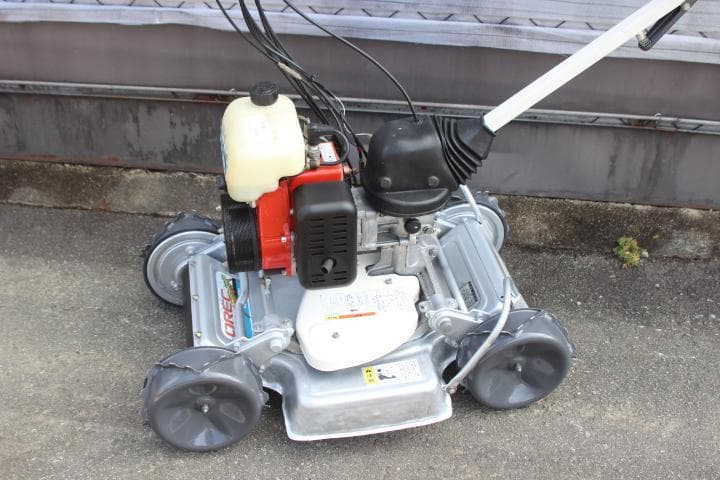 草刈機　オーレック　スパイダーモアー　SP850A　ブレーキ付き　4WD　爪新品
