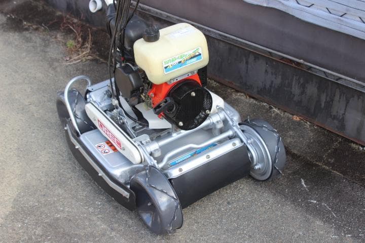 草刈機　オーレック　スパイダーモアー　SP850A　ブレーキ付き　4WD　爪新品