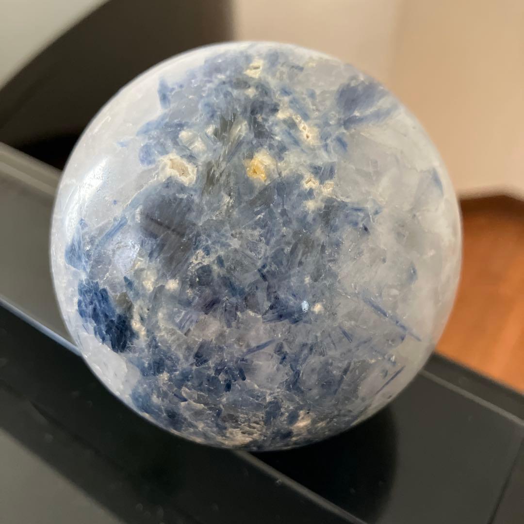 特大！カイヤナイトシリカ　スフィア　天然石置物　E148