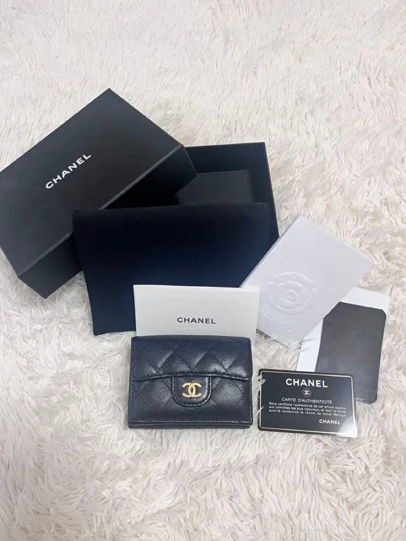 限定お値下げ CHANEL スモールフラップウォレット キャビアスキン