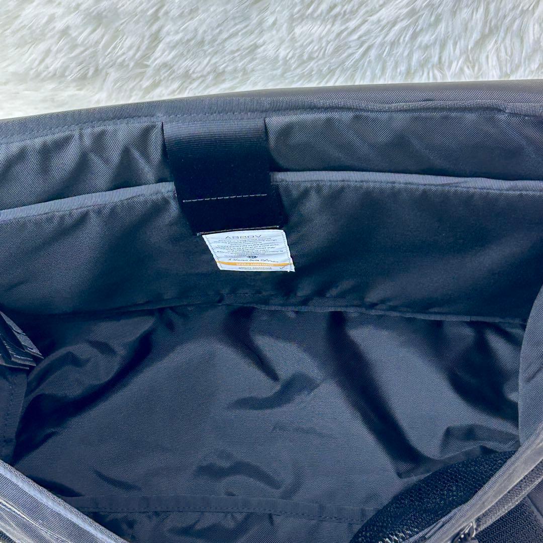 【極美品】 AS2OV スタンダード メッセンジャーバッグ CORDURA