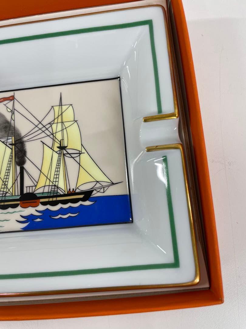 HERMES 帆船デザイン 置き型灰皿 陶磁器製
