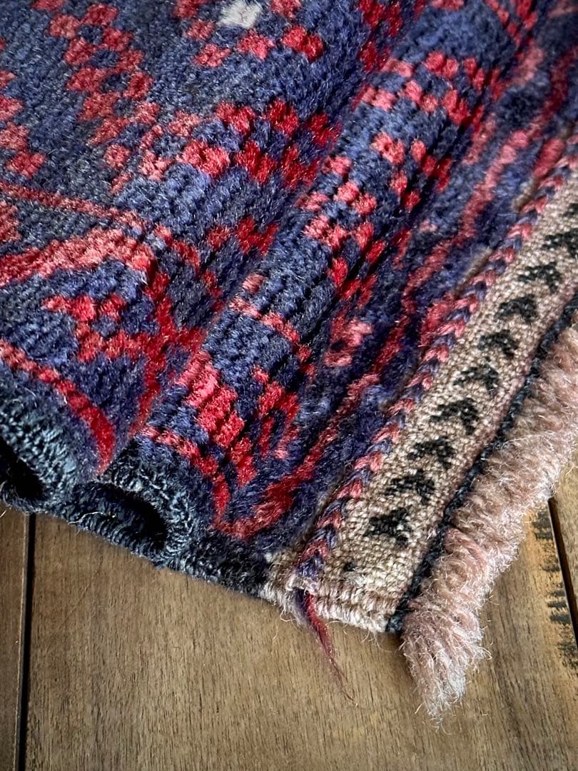 トライバルラグ　ヴィンテージラグ　アフガン　バルーチ族　プリミティブアート　美品