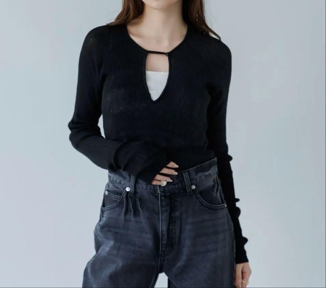 トップス senee decollete cut-out bodysuit