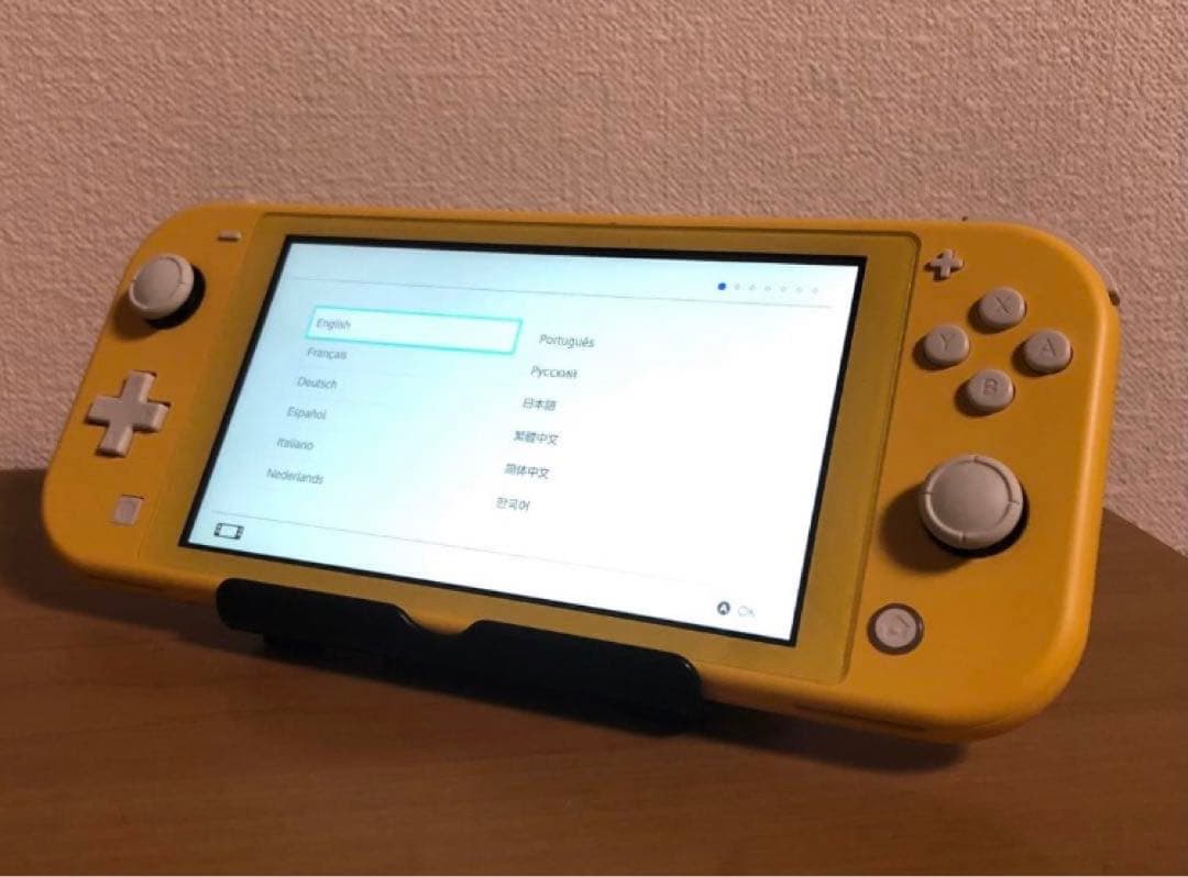 Nintendo Switch Lite スイッチライト イエロー ケース付