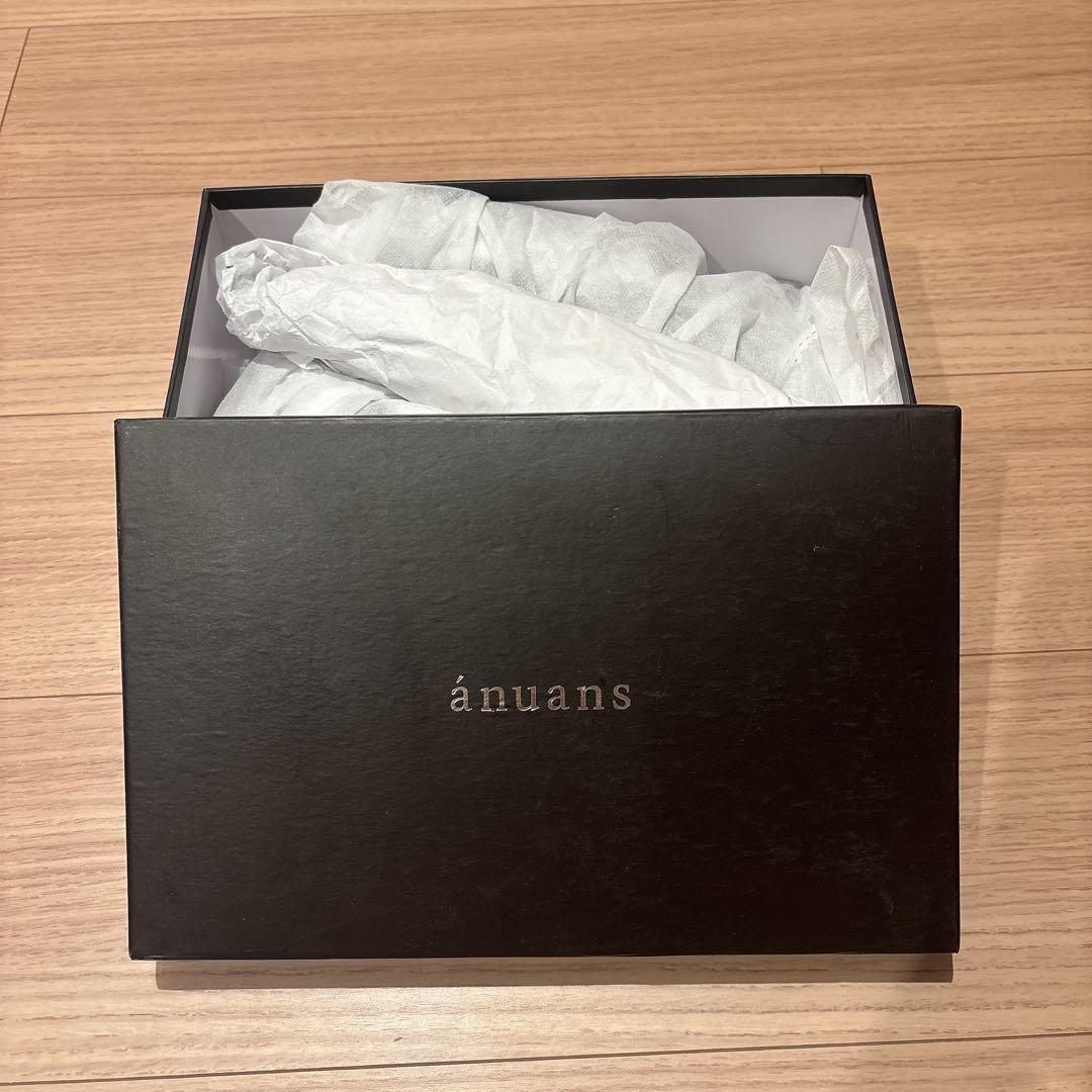 ánuans アニュアンス　ブラック ラウンドパンプス