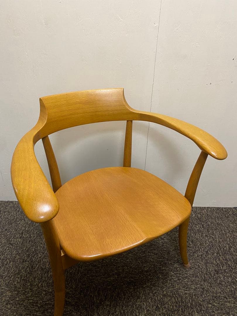 ☆ 飛騨産業　クレセントアームチェア　キツツキ　SG261A ①