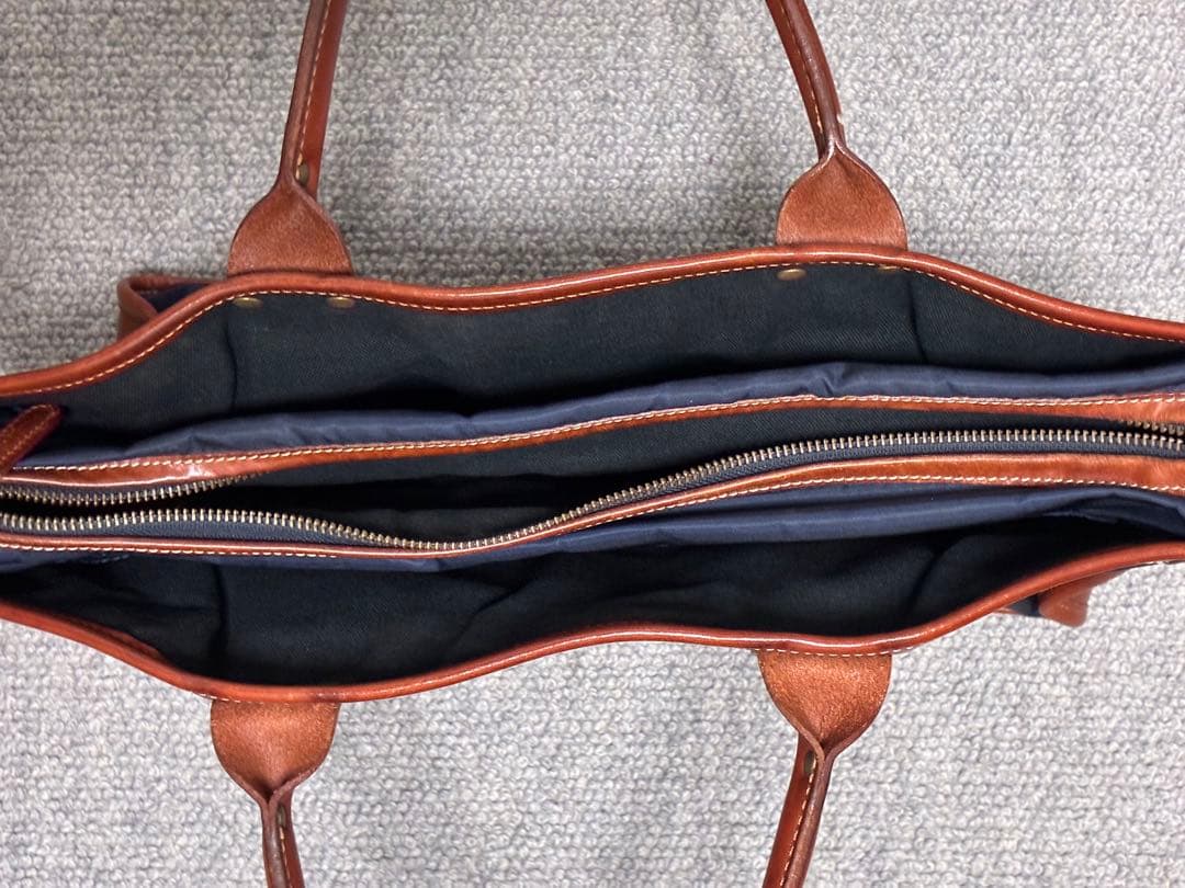 【極美品】Felisi ネイビートート