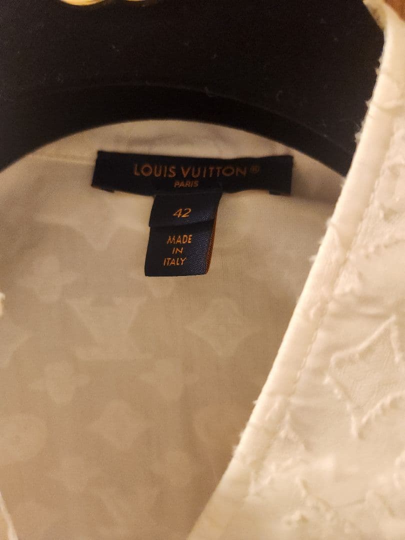 ルイヴィトン　ホワイト 半袖 シャツ 襟付き