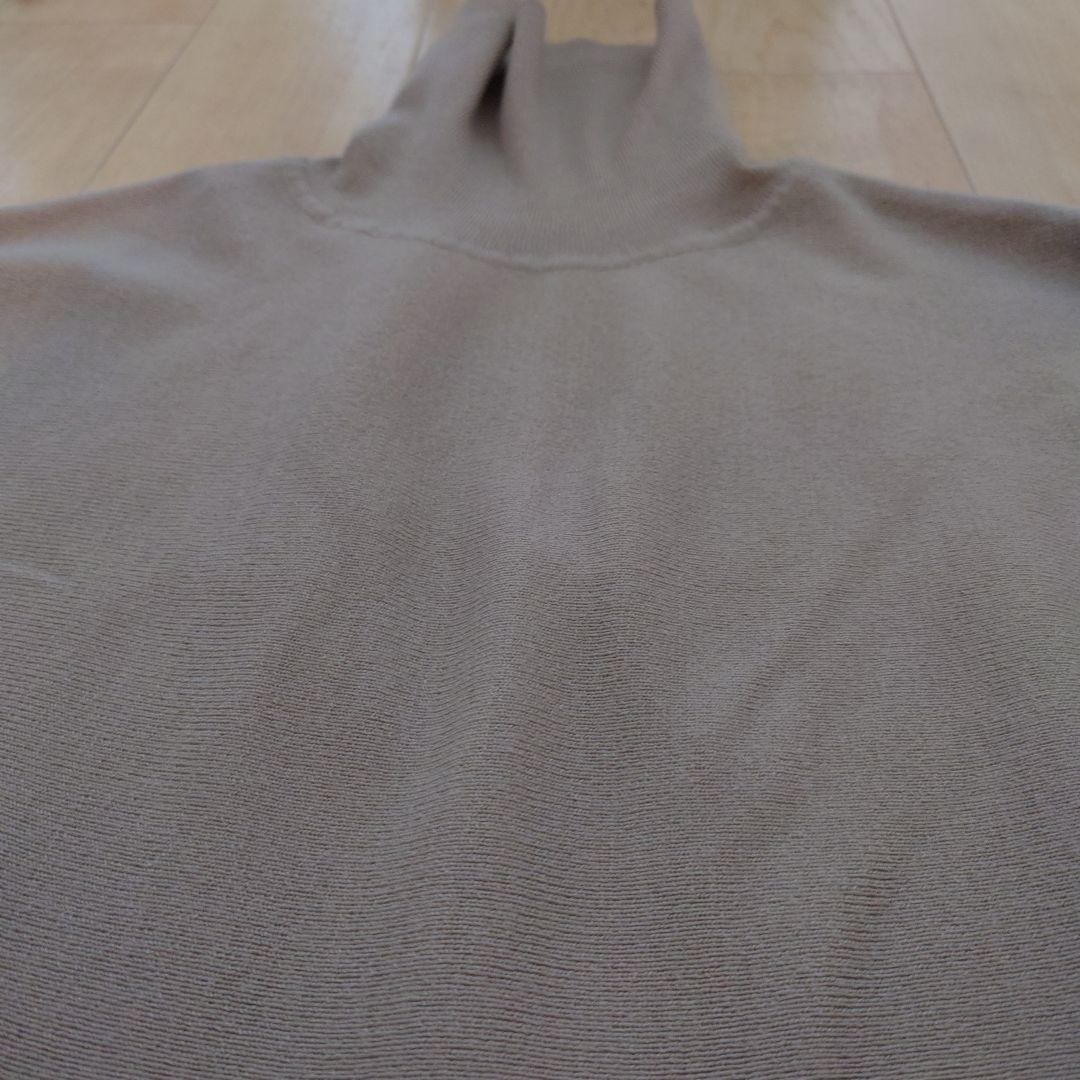 カレンソロジー　ベージュ ウールハイネックギャザー ワンピース　ロングドレス