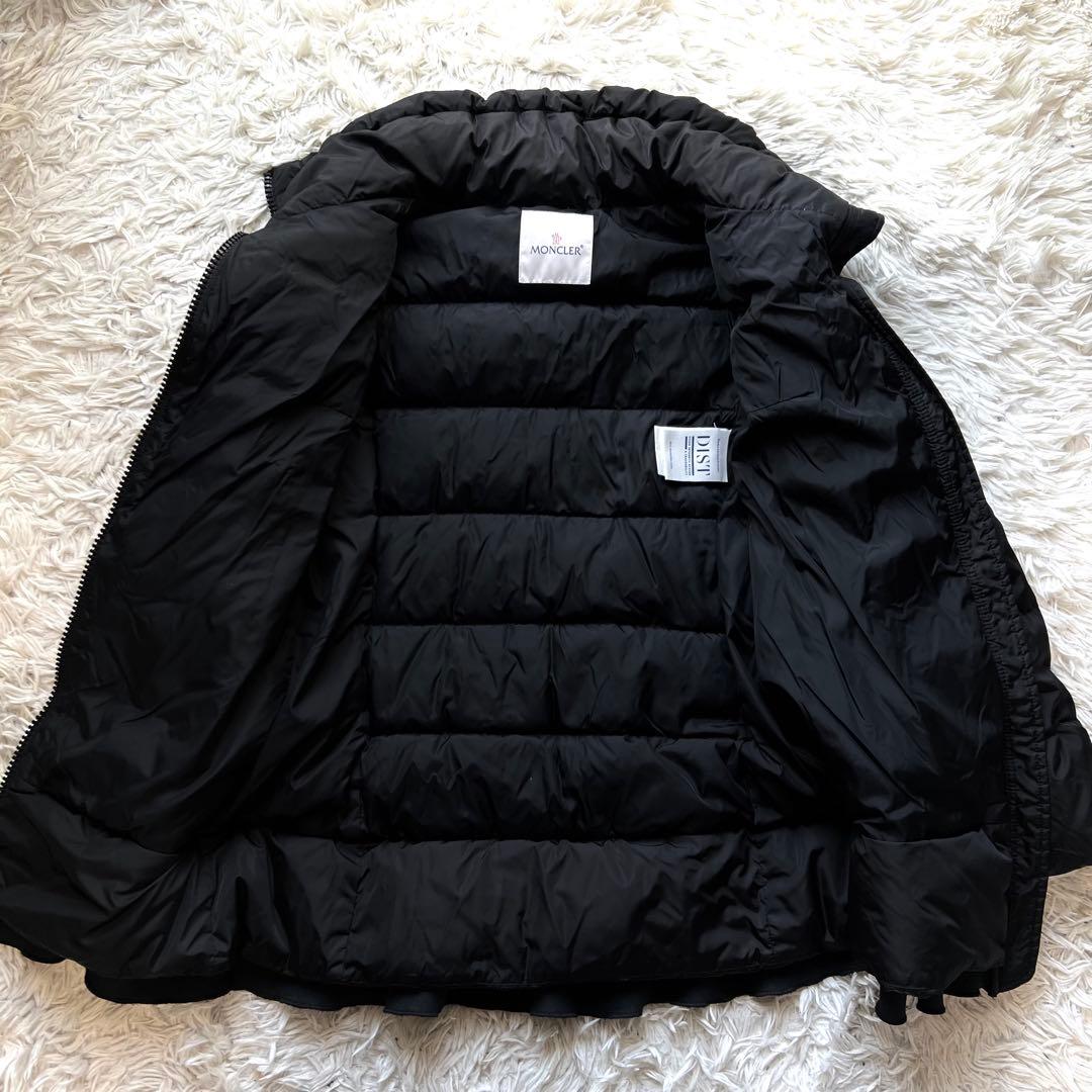 中古良品 モンクレール 00 ヴィバーナム QRコード鑑定済 ブラック ネセア