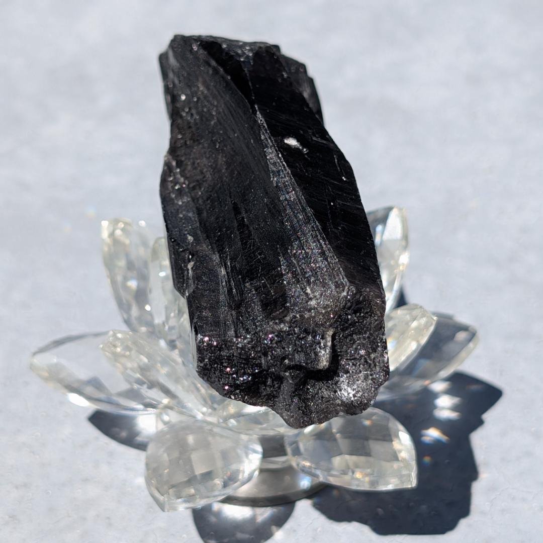 一点物 モリオン原石 山東省産 黒水晶 130g 成長線が著しい 邪気払いの石