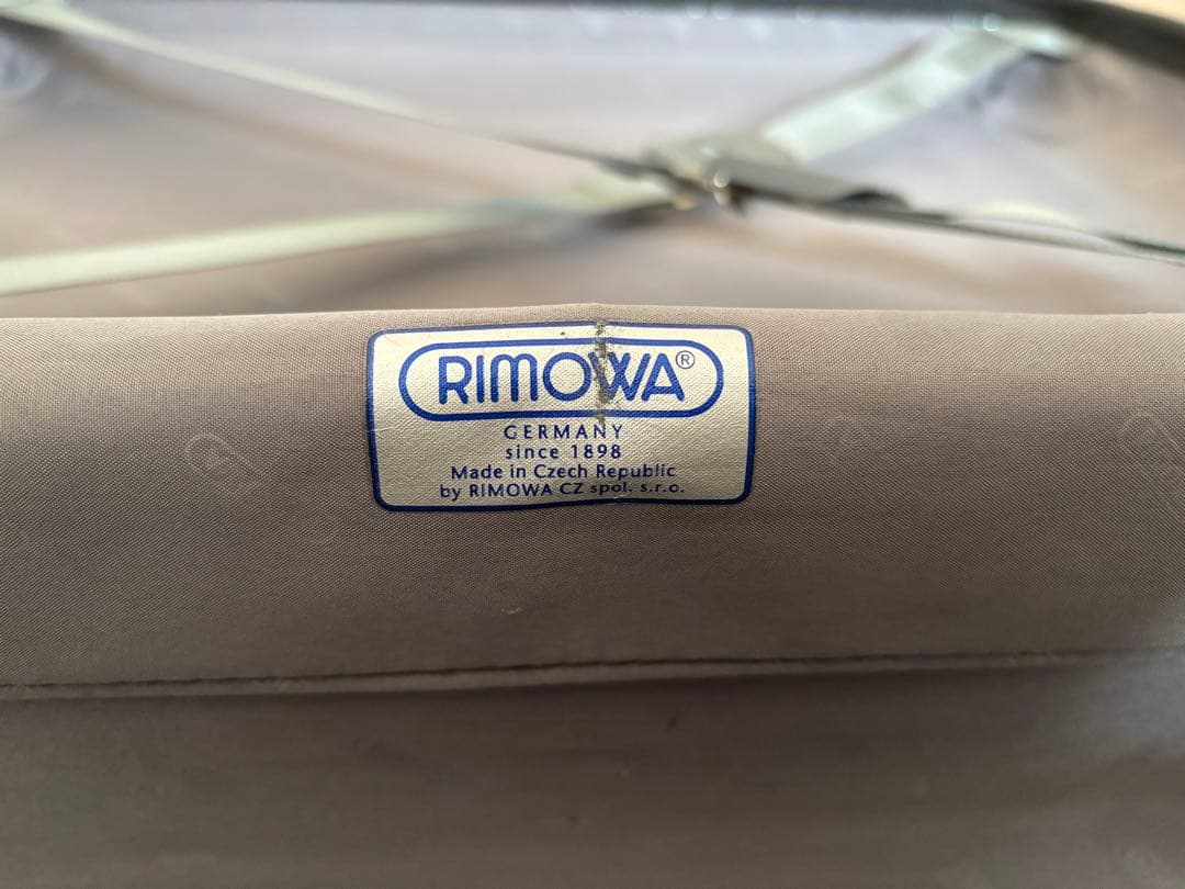 RIMOWA リモワ　サルサ 2輪 キャリーケース機内持込OK